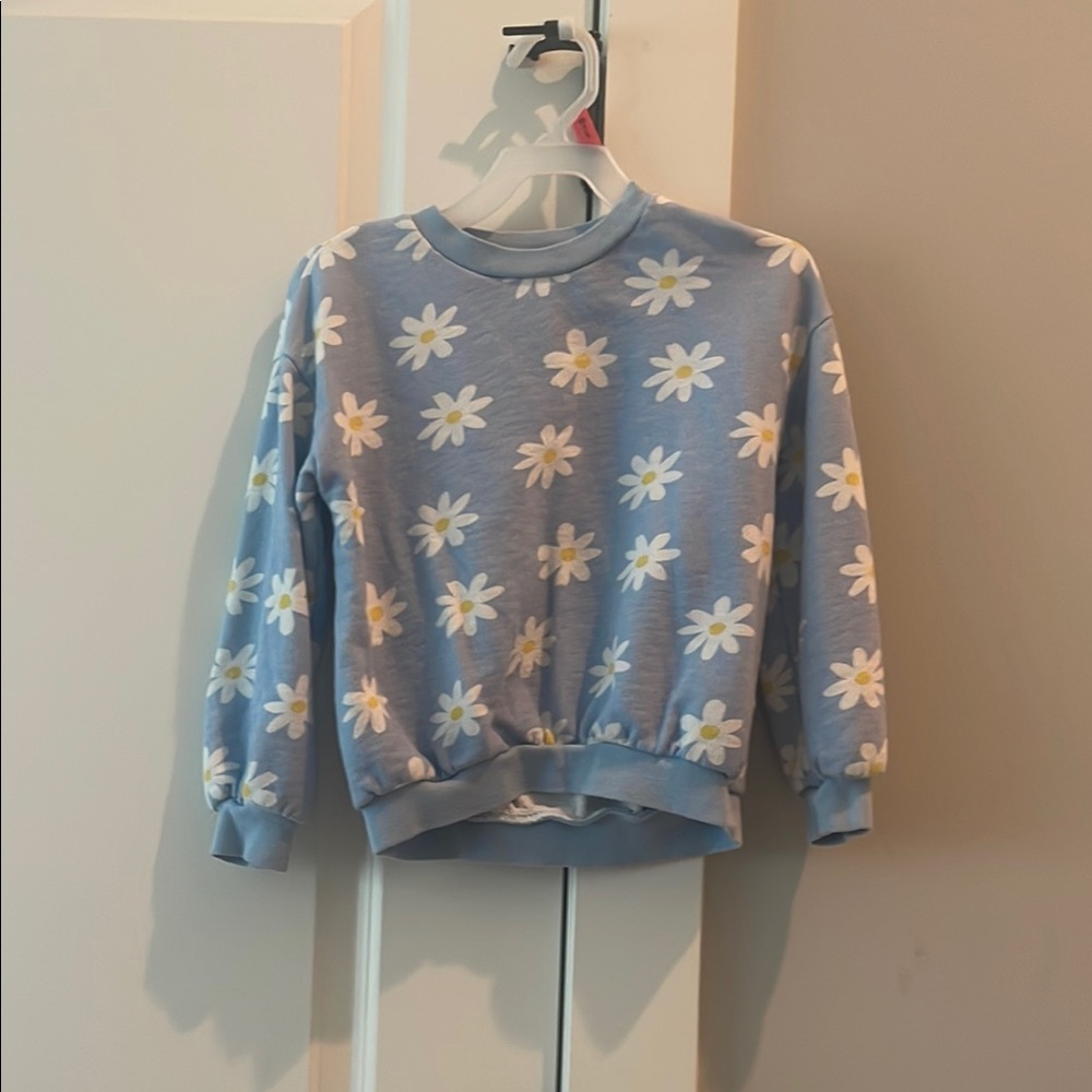 Blue Daisy Print Sweatshirt